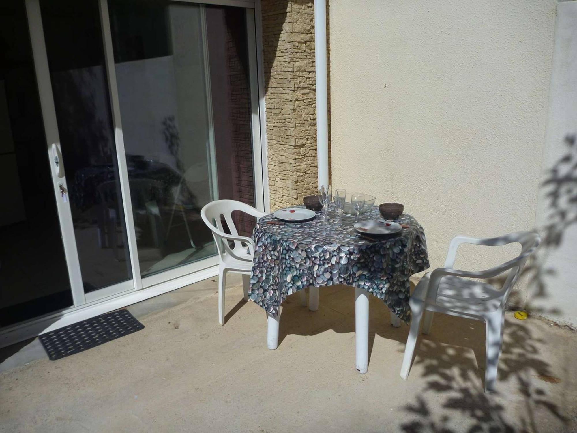 Studio Charmant A 2 Pas De La Plage Avec Terrasse Et Parking - Fr-1-387-124 Marseillan Kültér fotó